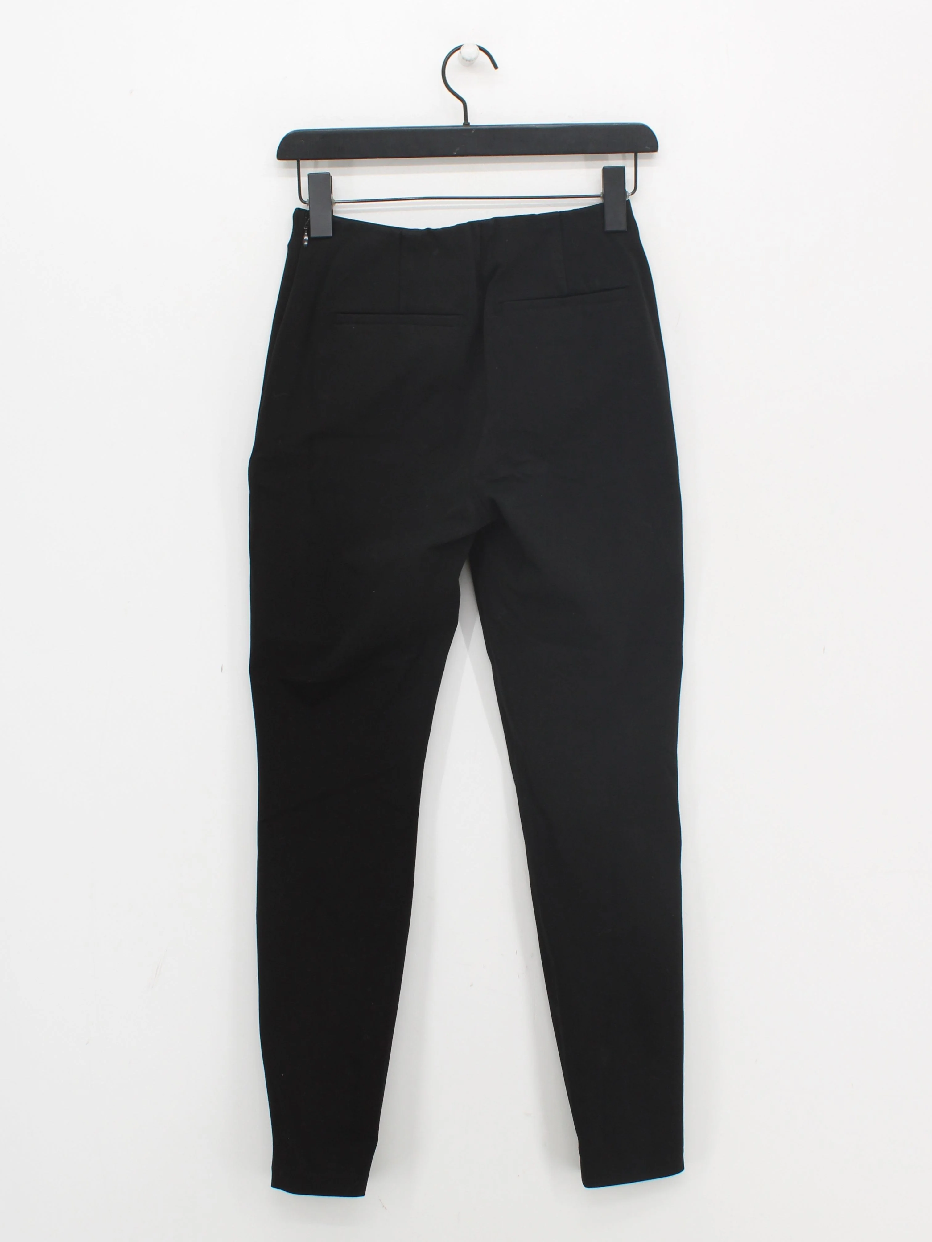 Uniqlo Women's Trousers XS Black Cotton with Elastane Tapered Chino - Image 2