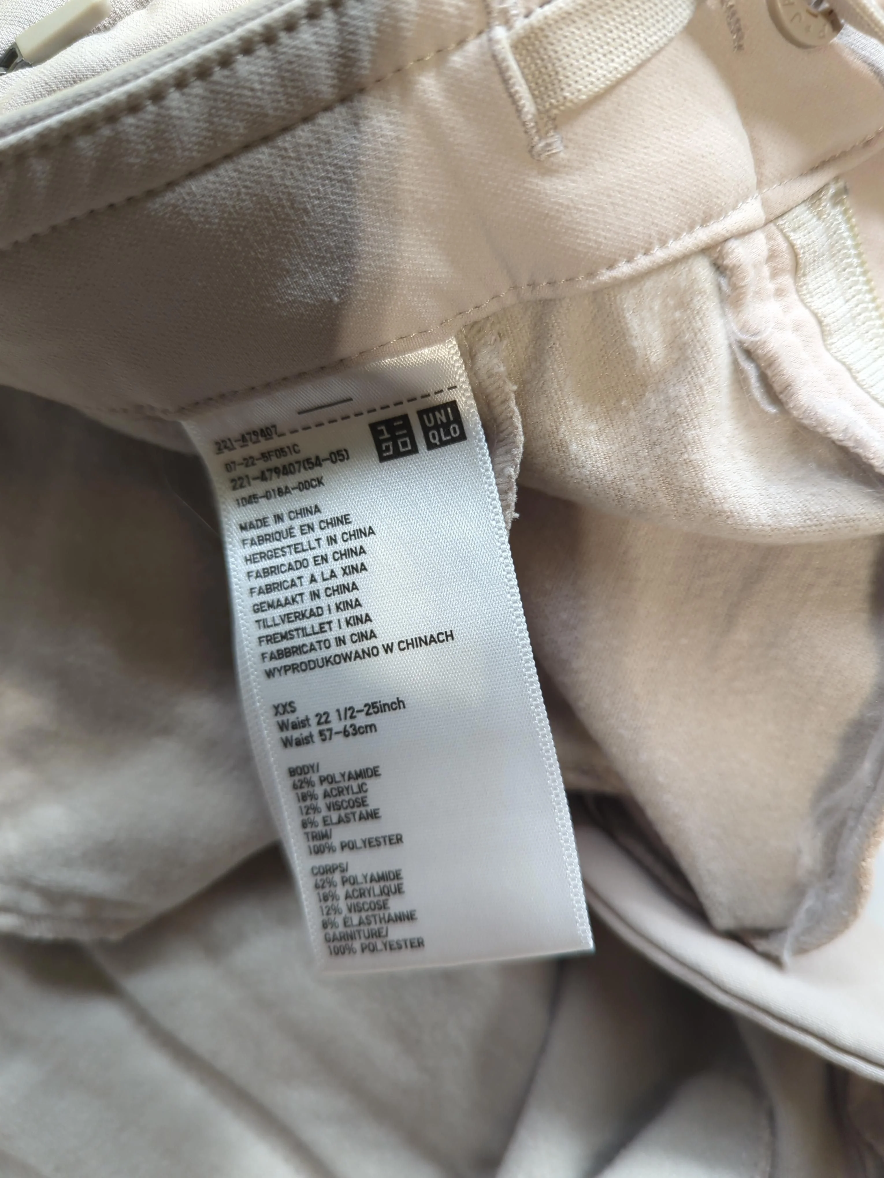 Uniqlo Women's Trousers XXS Tan Polyamide with Acrylic, Viscose, Elastane Chino - Image 6