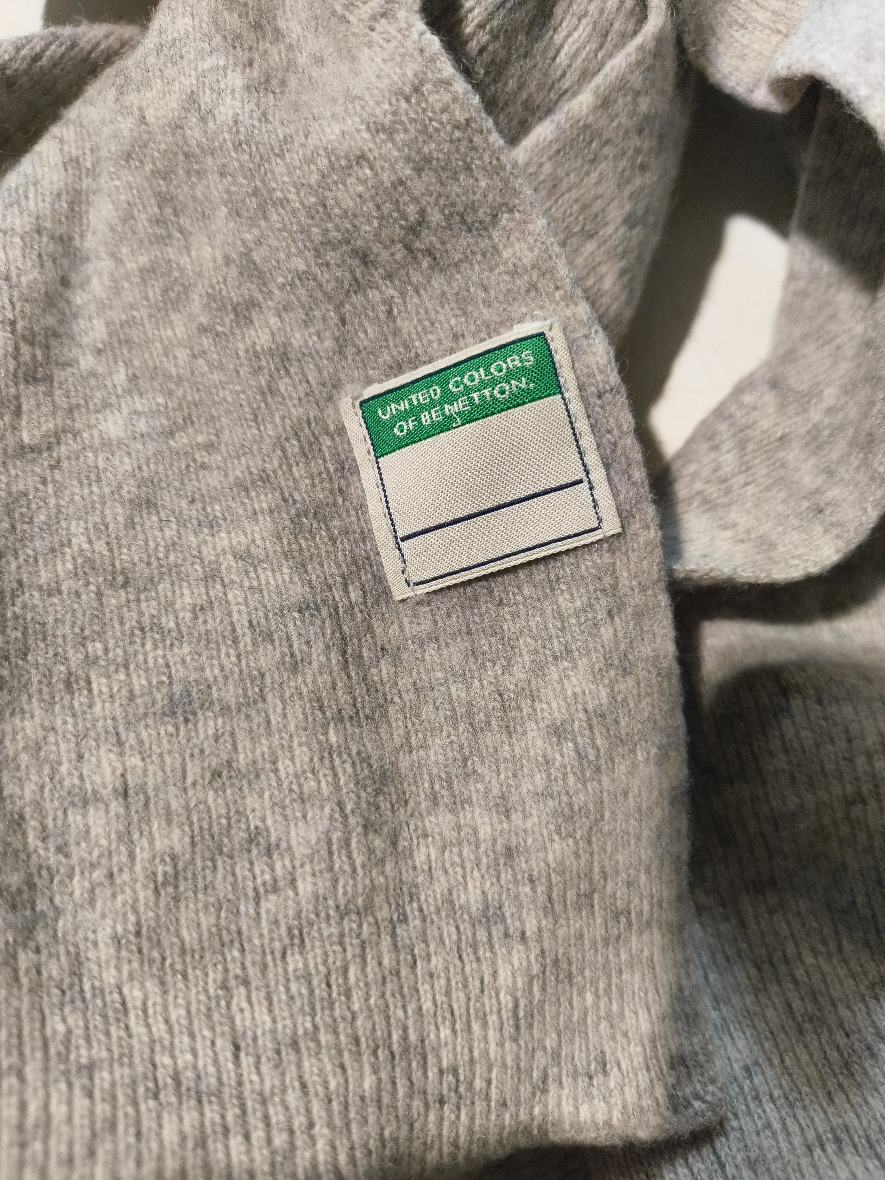 United Colors Of Benetton Men's Scarf Grey 100% Wool Scarf - Image 5