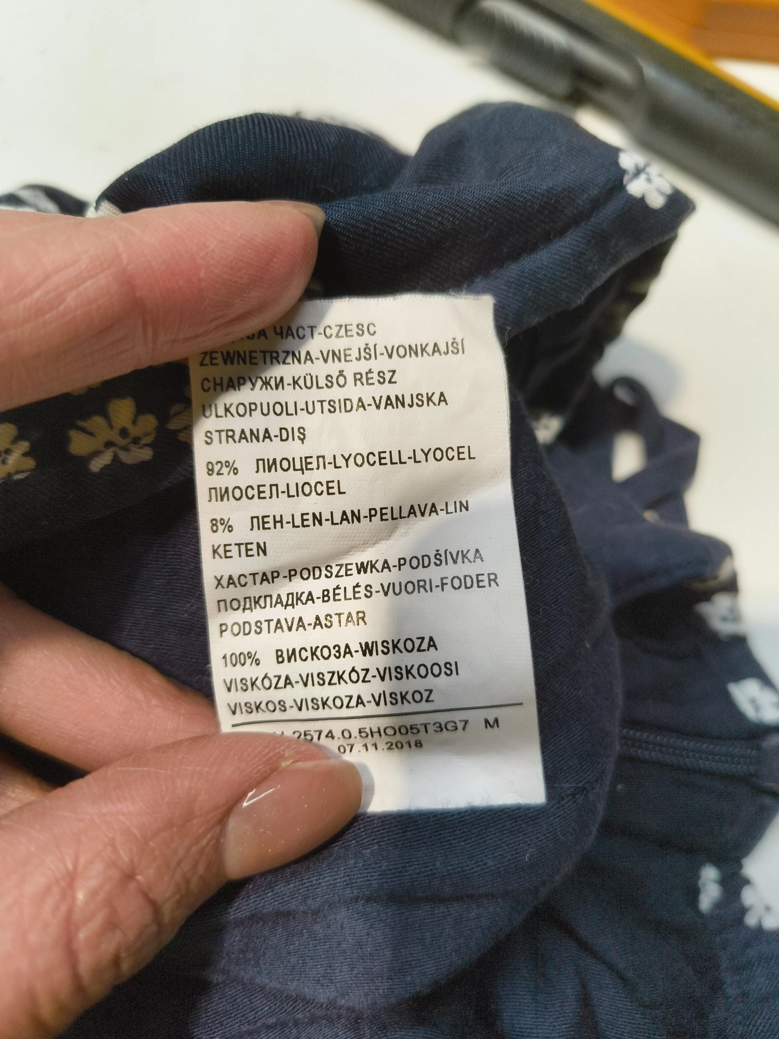 United Colors Of Benetton Women's Top M Blue Lyocell Modal - Image 7