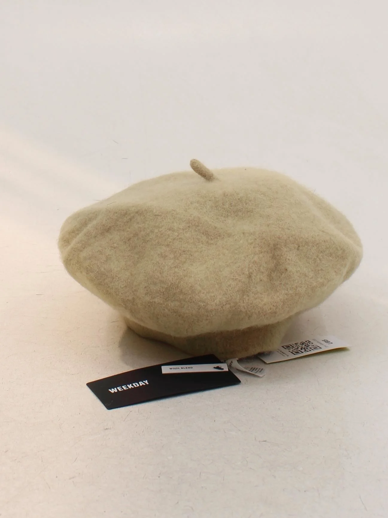 Weekday Men's Hat Tan 100% Wool Beret - Image 2