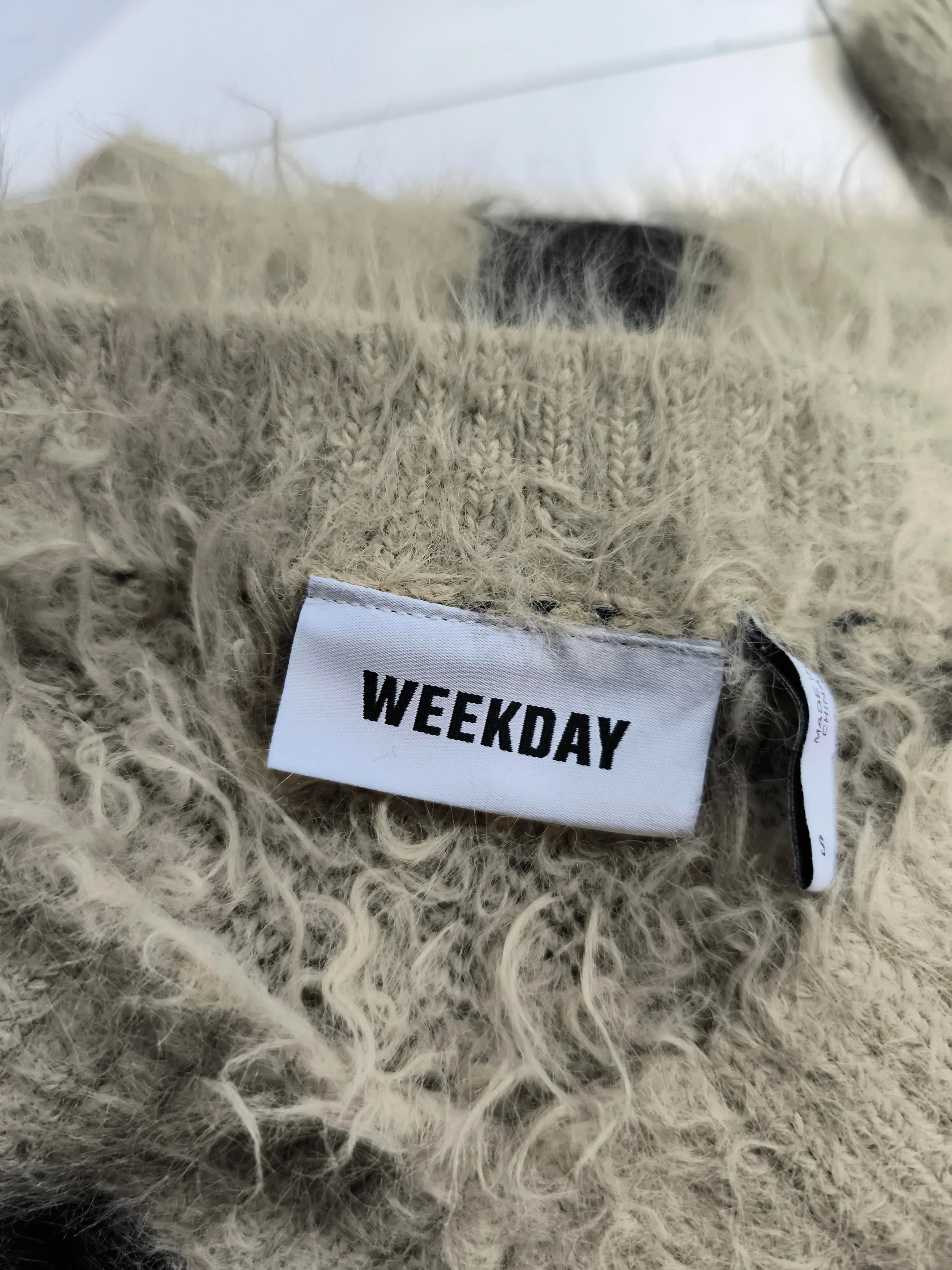 Weekday Women's Jumper S Cream Polyamide with Viscose, Polyester V-Neck Pullover - Image 5