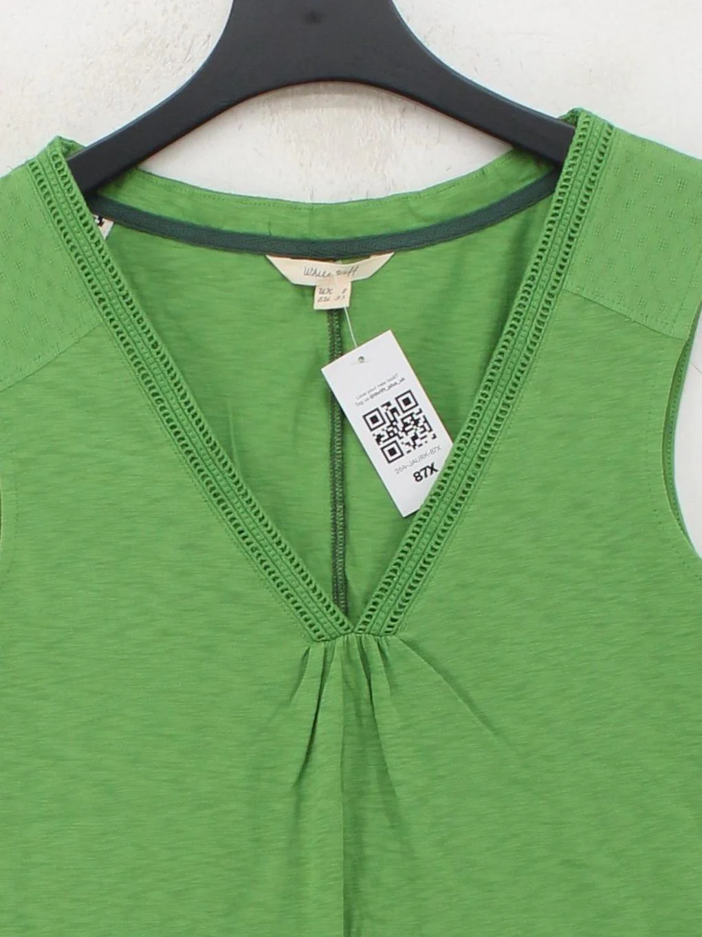 White Stuff Women's T-Shirt UK 8 Green 100% Cotton Sleeveless V-Neck Basic - Image 3