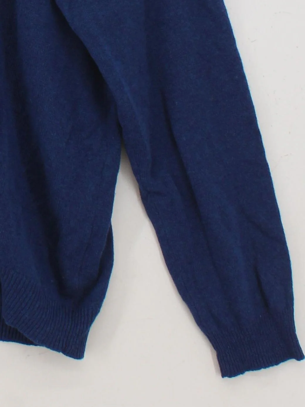 Woolovers Men's Jumper XL Blue 100% Wool V-Neck Pullover - Image 4